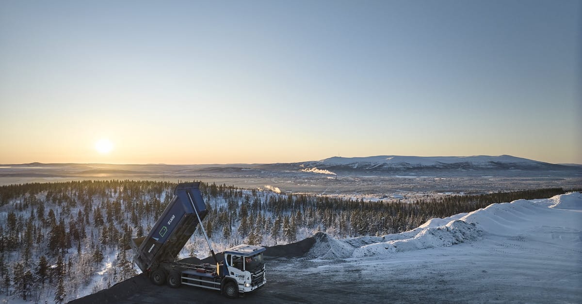 LKAB Puts 120-Tonne Battery-Electric Trucks Into Production 1,250 Metres Underground