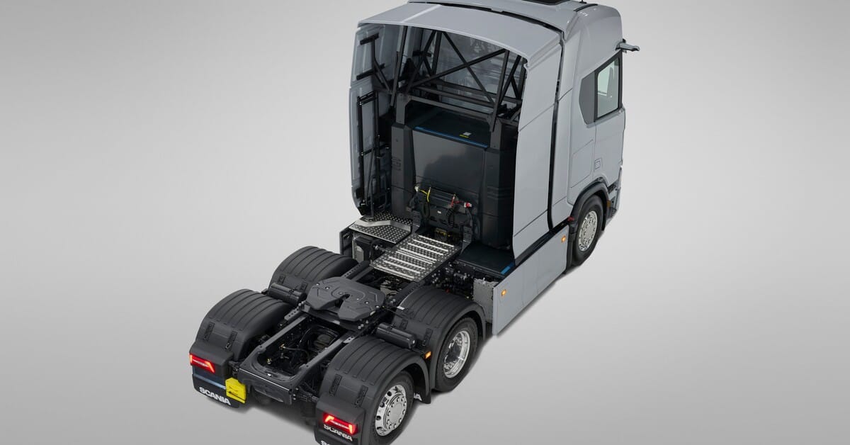 Scania pushes electric long-haul range to 720 km with batteries behind the cab