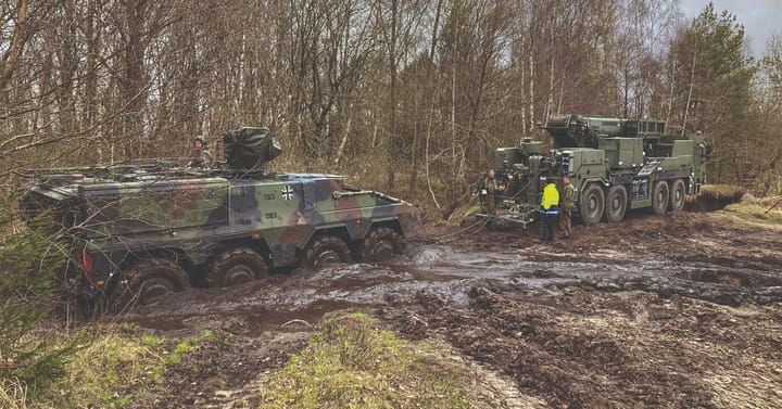 Liebherr Unveils MLTB 1025‑4.1 Tactical Recovery Vehicle at Eurosatory 2026