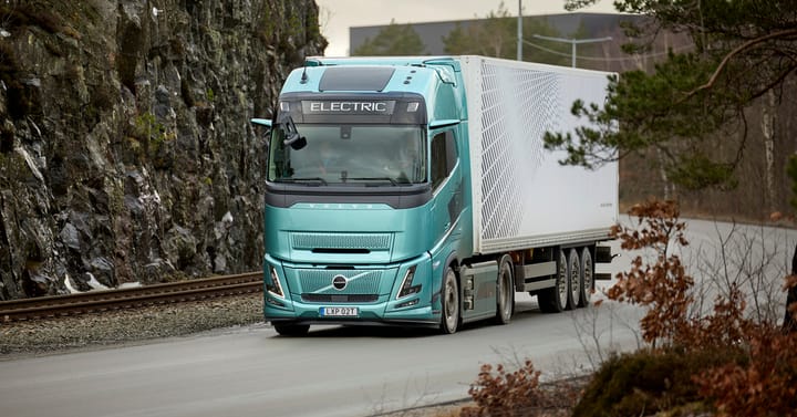 Europe's Electric Truck Registrations Surge 47% in H1 2026 as Market Share Nears 5%